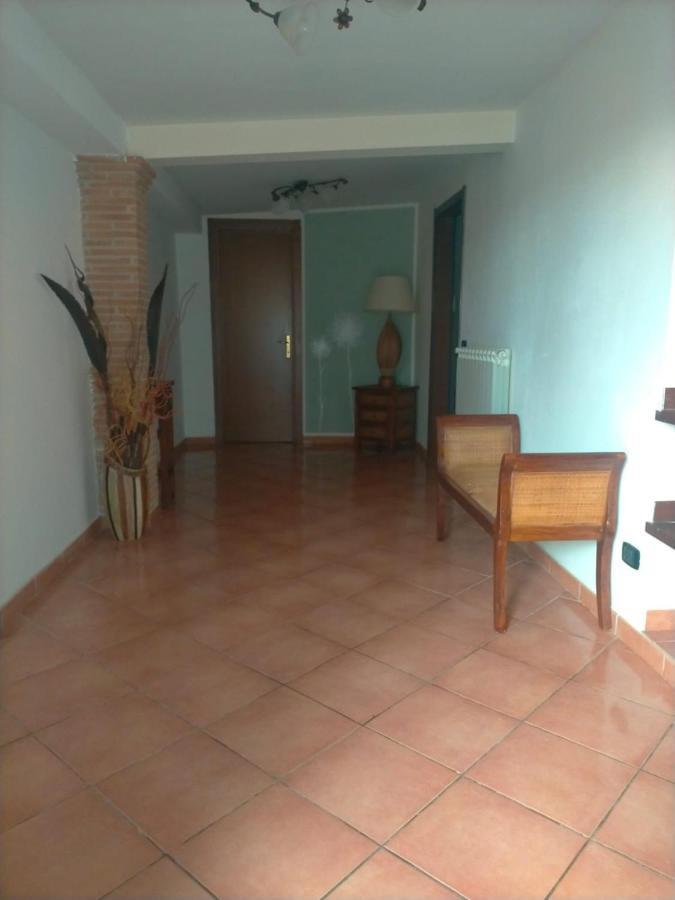 Civico Ventitre Appartement Mentana Buitenkant foto